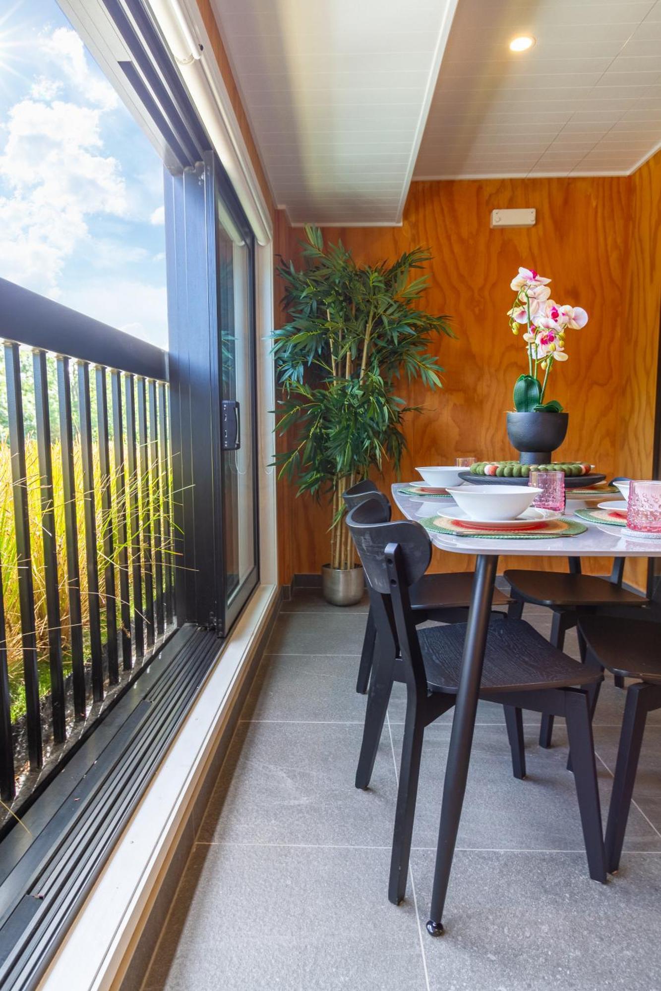 Cozy 1-Bed Apartment With Park Views, Sleeps 4 Christchurch Exterior foto